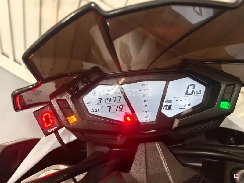 Kawasaki Z800 – Vista 4