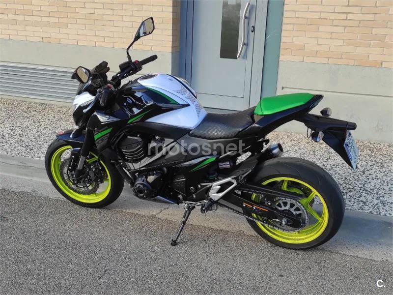 Kawasaki Z800 – Vista 6