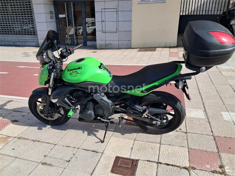 Kawasaki ER-6n - Vista 3