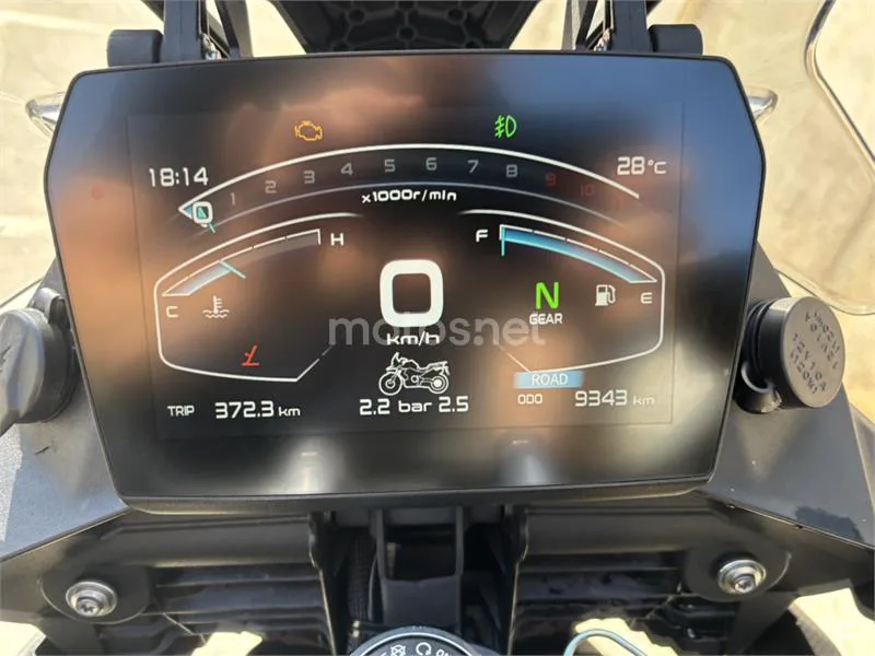 Voge 900 DSX – Vista 6