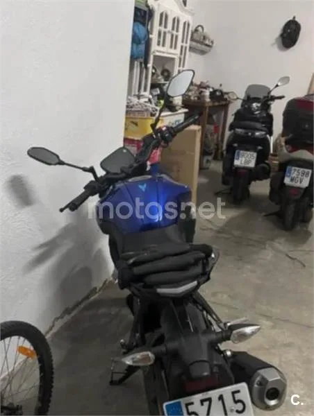 Yamaha MT-125 – Vista 4