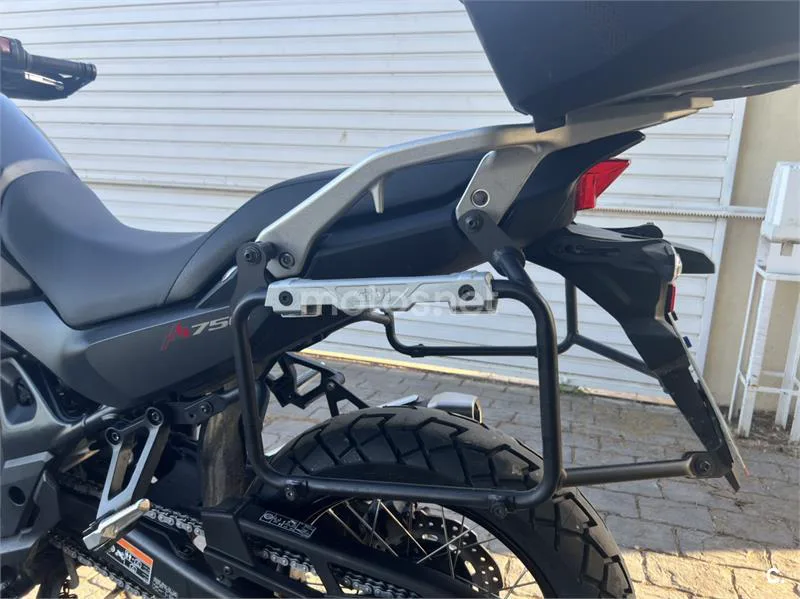 Honda XL 750 Transalp – Vista 11