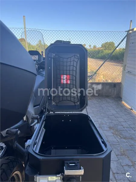 Honda XL 750 Transalp – Vista 14
