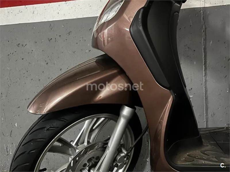 Peugeot Tweet 125 – Vista 12