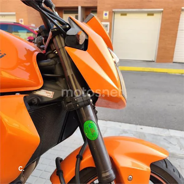 Kawasaki Z750 – Vista 5