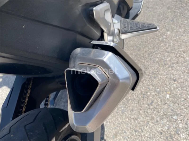Honda X-ADV – Vista 12