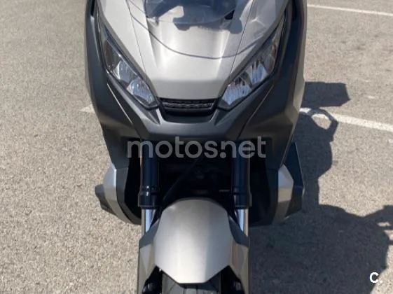 Honda X-ADV – Vista 3