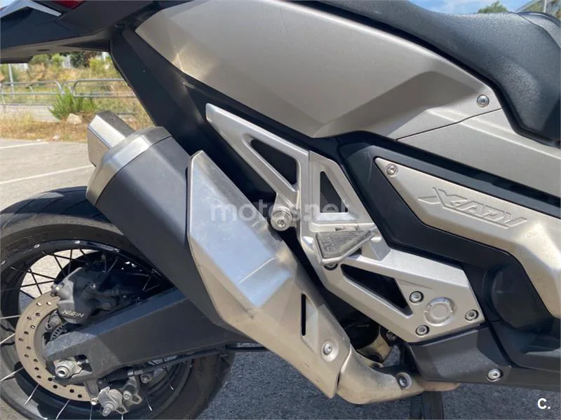 Honda X-ADV – Vista 10