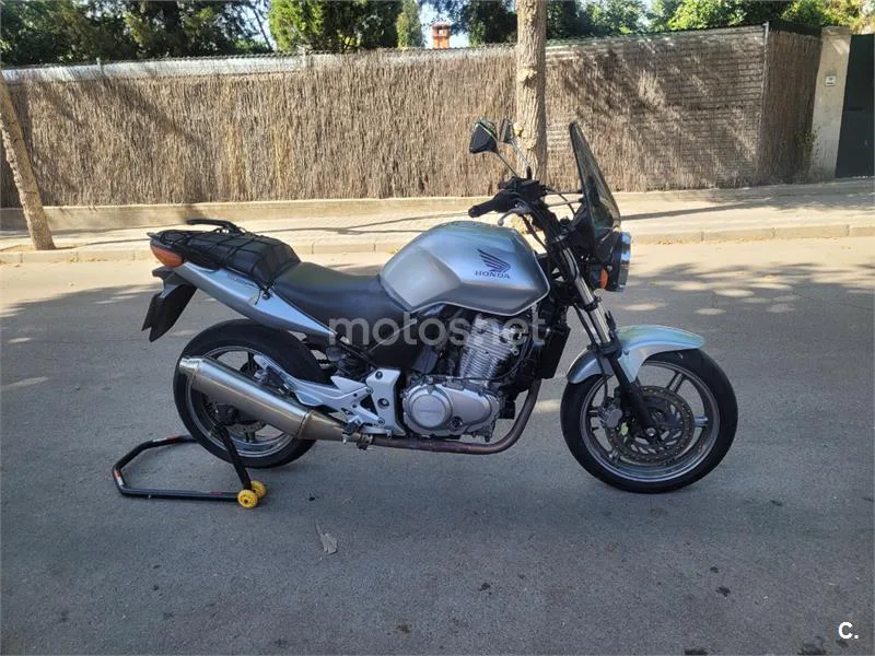 Honda CBF 500 – Vista 3