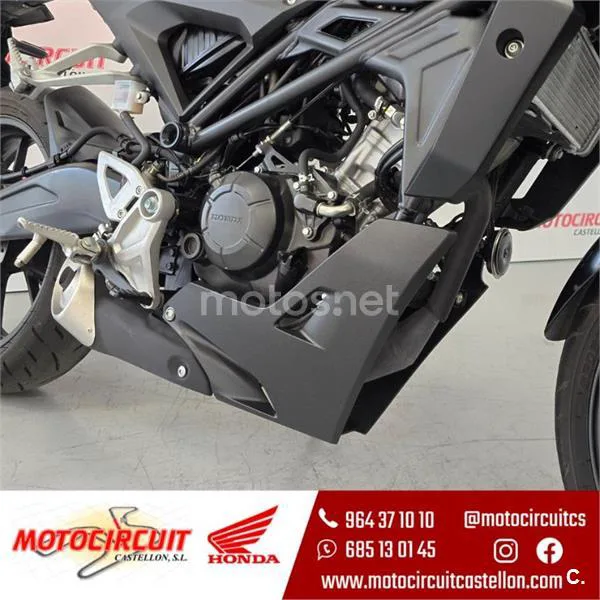 Honda CB 125 R – Vista 8