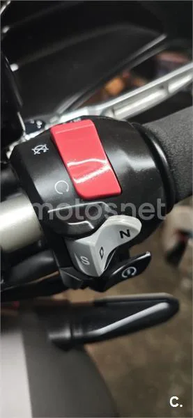 Honda X-ADV - Vista 25