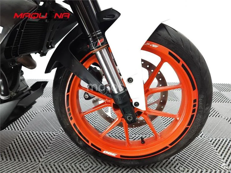 KTM 390 – Vista 12