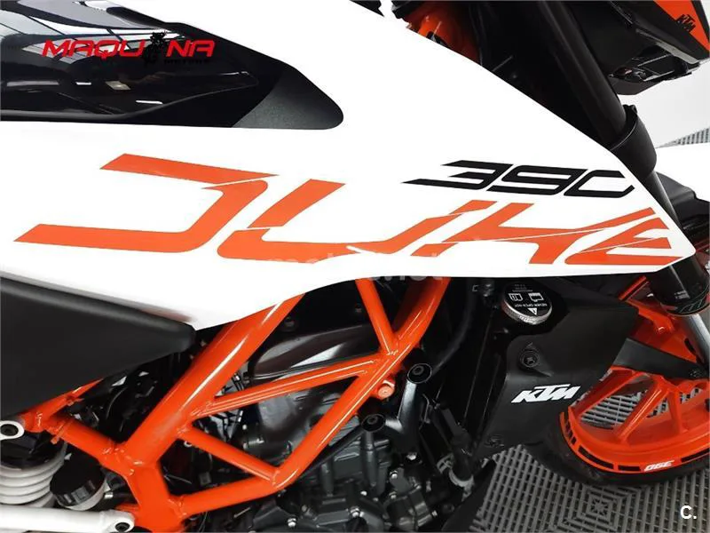 KTM 390 – Vista 13