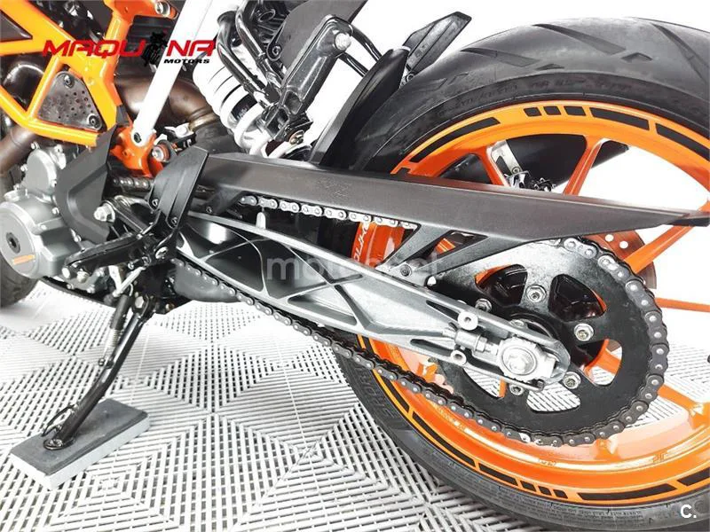 KTM 390 – Vista 21