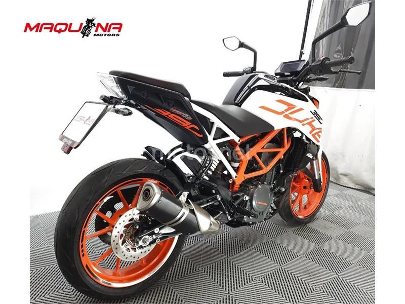 KTM 390 – Vista 5