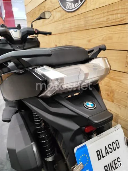 BMW C 400 GT – Vista 7