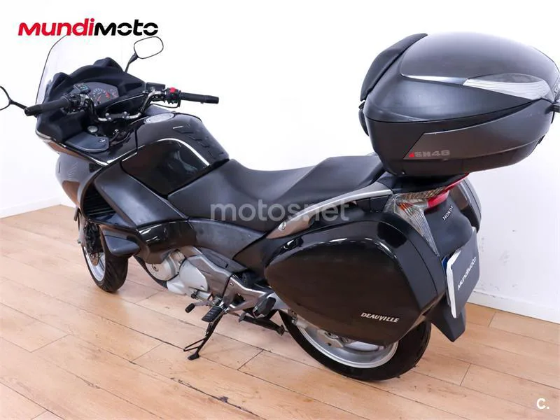 Honda NT 700 Deauville – Vista 8