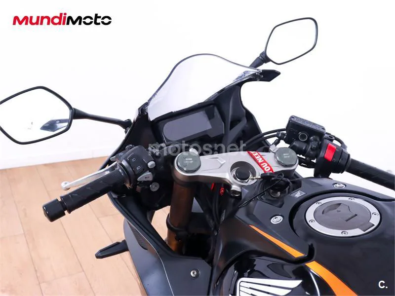 Honda CBR 650 R – Vista 11