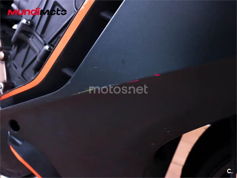 Honda CBR 650 R – Vista 21