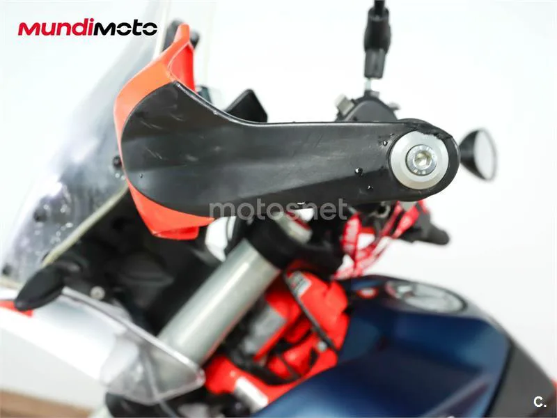 KTM 890 – Vista 18