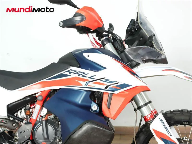 KTM 890 – Vista 29