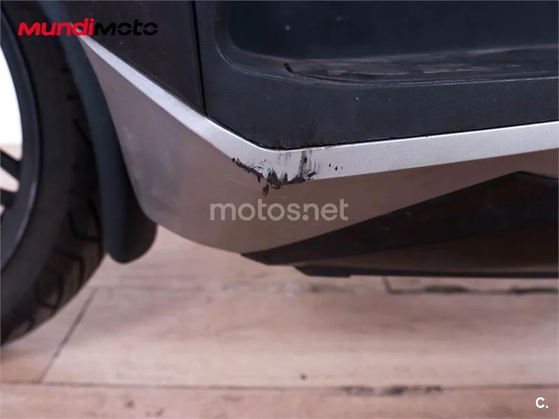 Honda Forza 350 – Vista 22