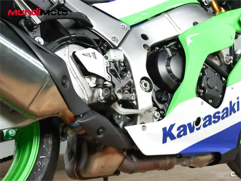 Kawasaki Ninja ZX-10R – Vista 4