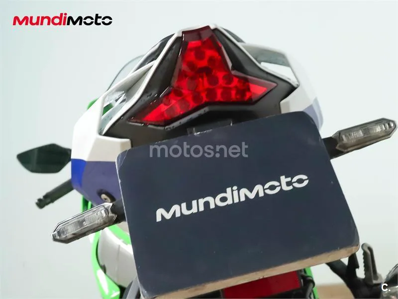 Kawasaki Ninja ZX-10R – Vista 9
