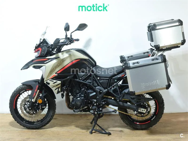 Benelli TRK 702 X – Vista 7