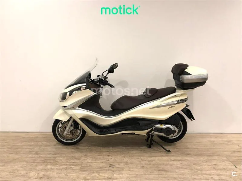 Piaggio X10 500 – Vista 6