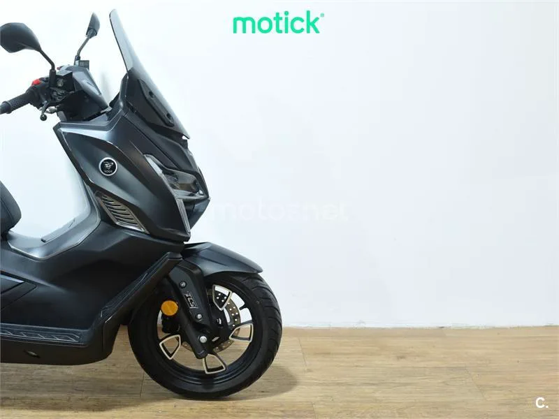 Voge SR1 125 – Vista 4