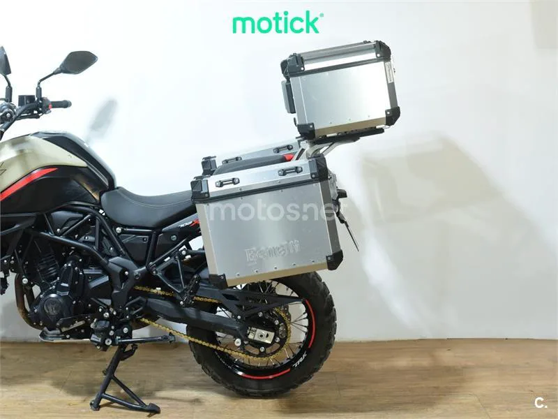 Benelli TRK 702 X – Vista 9