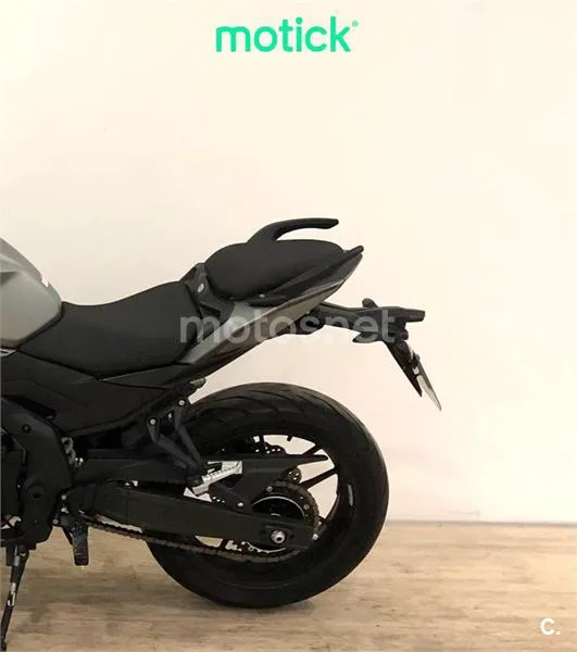 Voge 525 R – Vista 8