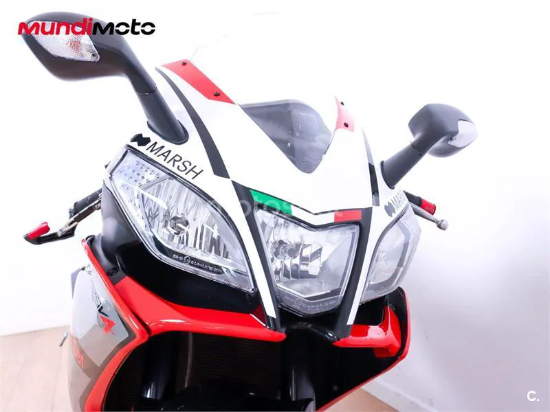 Aprilia RSV4 R – Vista 5