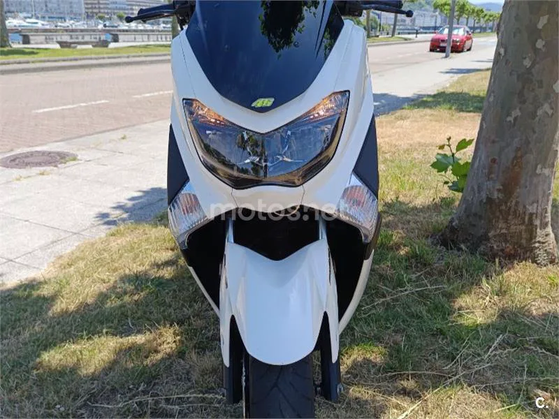 Yamaha NMAX – Vista 5