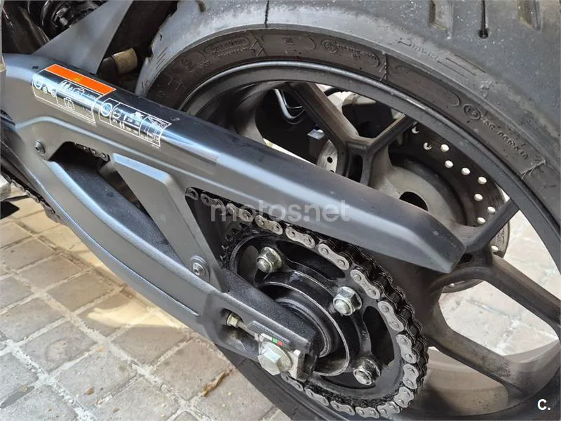 Honda CBR 650 R – Vista 14