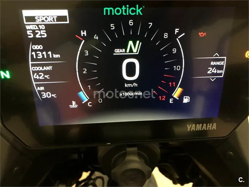 Yamaha Tracer 9 – Vista 4