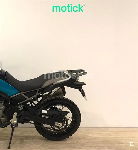 CFMOTO 450MT – Vista 8