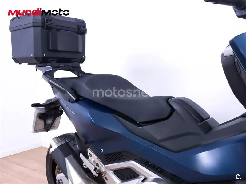 Honda Forza 750 – Vista 33