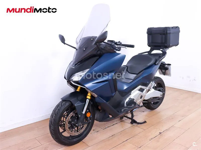Honda Forza 750 – Vista 7