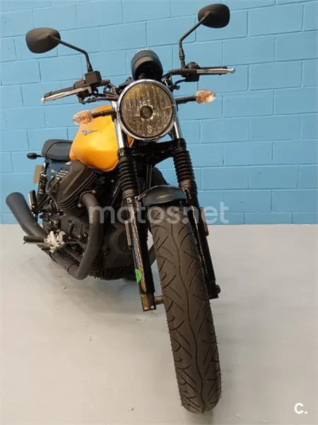 Moto Guzzi V7 III – Vista 10