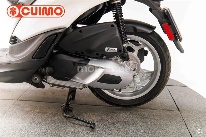 Piaggio Liberty 125 – Vista 18