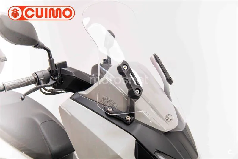 Kymco Sky Town 125 – Vista 11