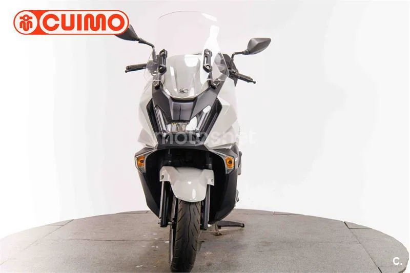 Kymco Sky Town 125 – Vista 10