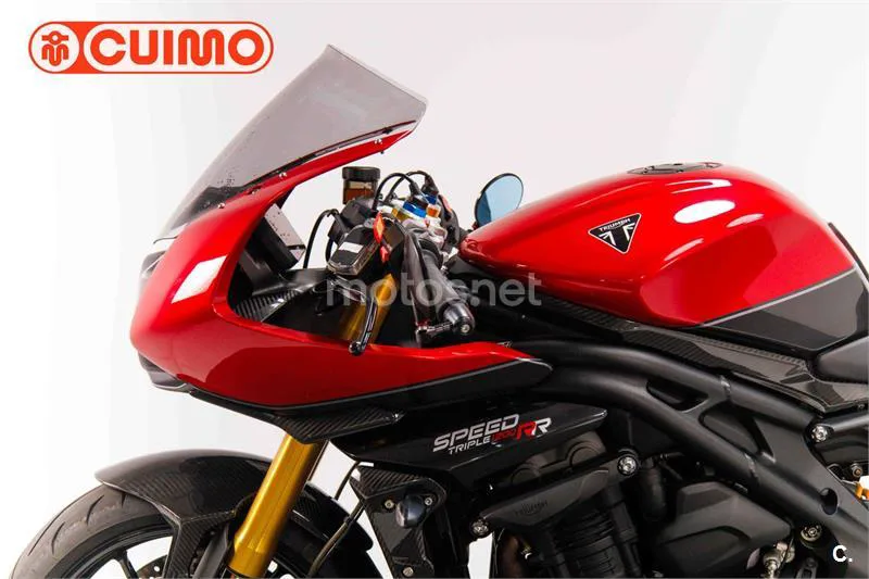 Triumph Speed Triple – Vista 20