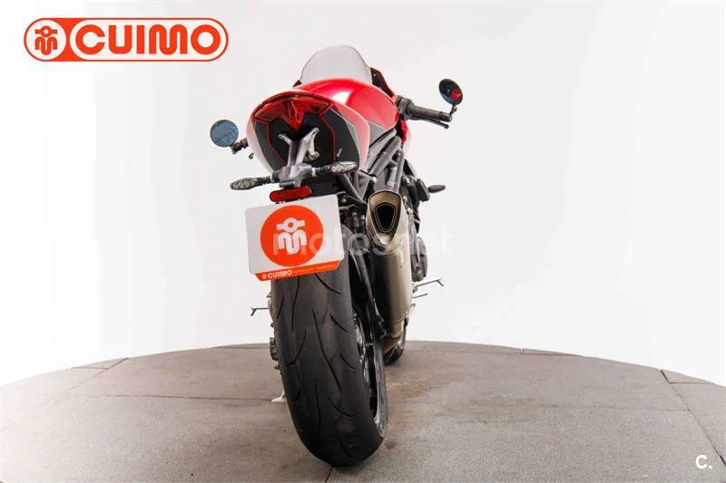 Triumph Speed Triple – Vista 5