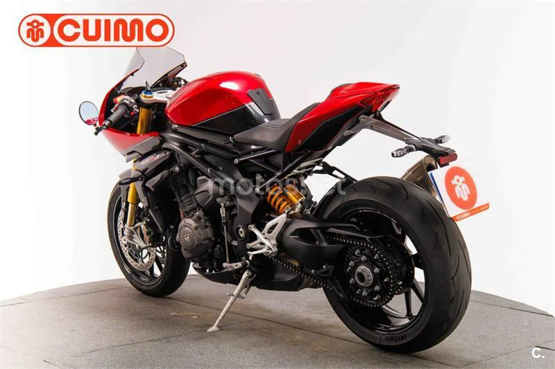 Triumph Speed Triple – Vista 6