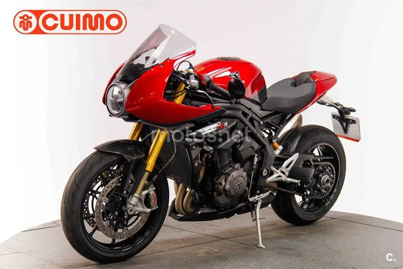 Triumph Speed Triple – Vista 9