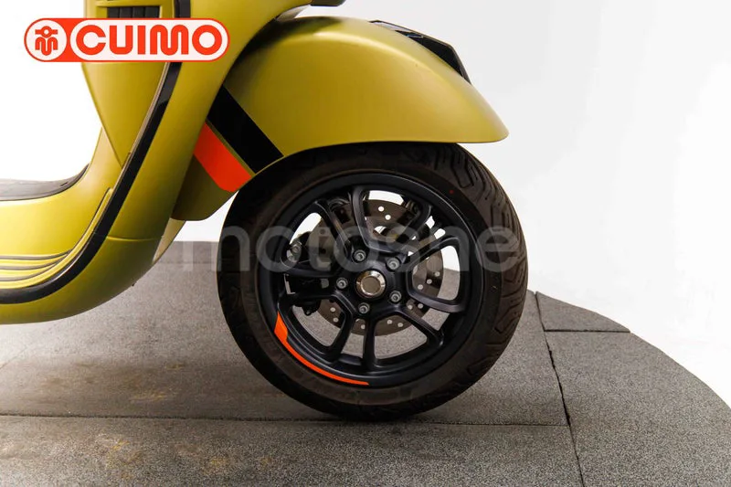 Vespa GTS 125 – Vista 13
