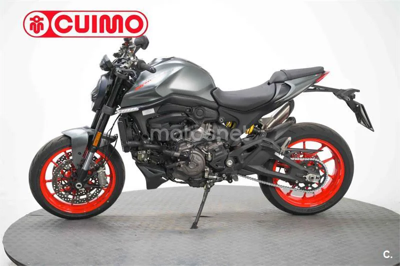 Ducati Monster – Vista 8
